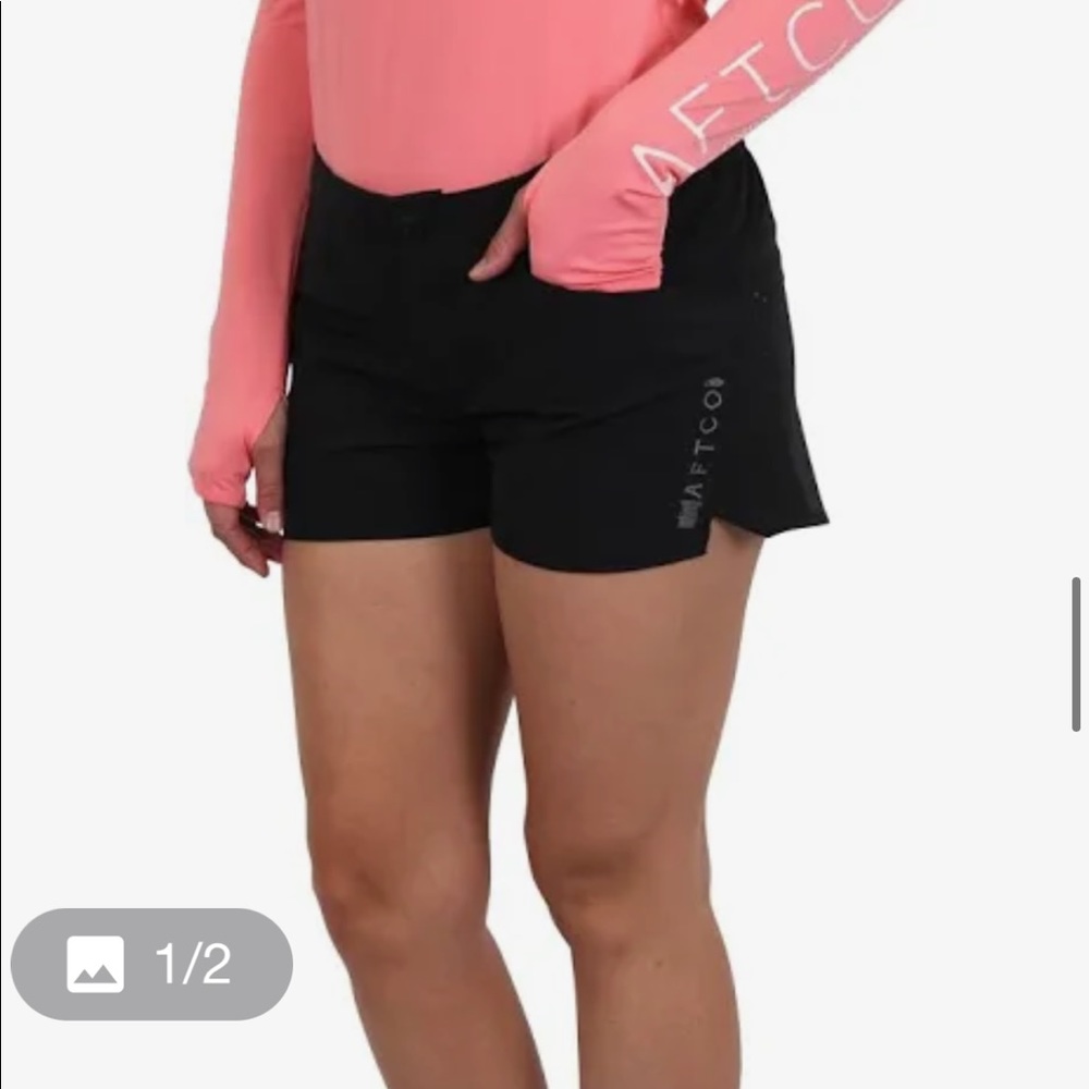 AFTCO Women’s microbyte fishing shorts